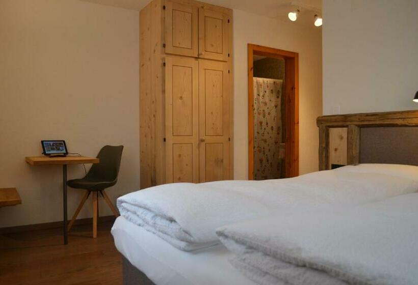 스탠다드 룸, B&b Chasa Arfusch