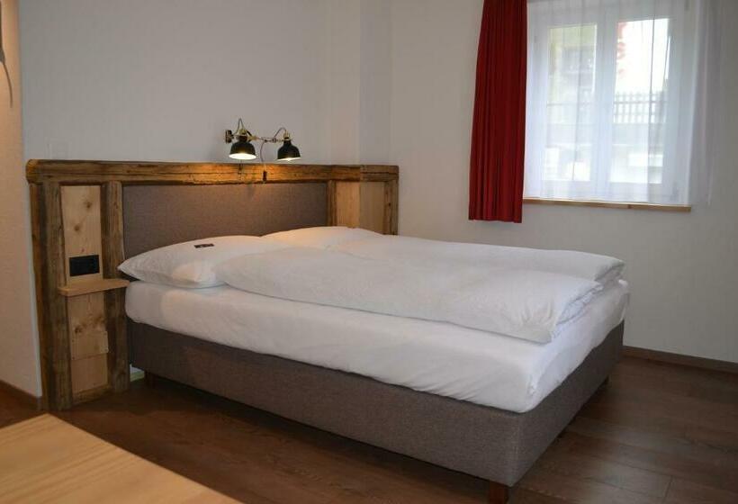 스탠다드 룸, B&b Chasa Arfusch