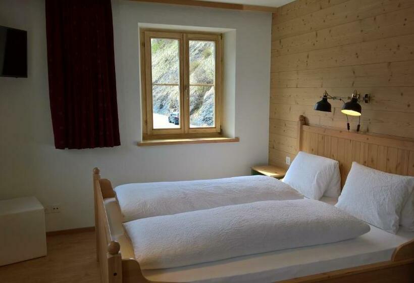 스탠다드 룸, B&b Chasa Arfusch