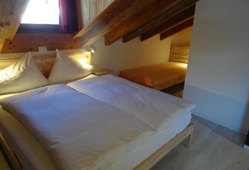 스탠다드 룸, B&b Chasa Arfusch