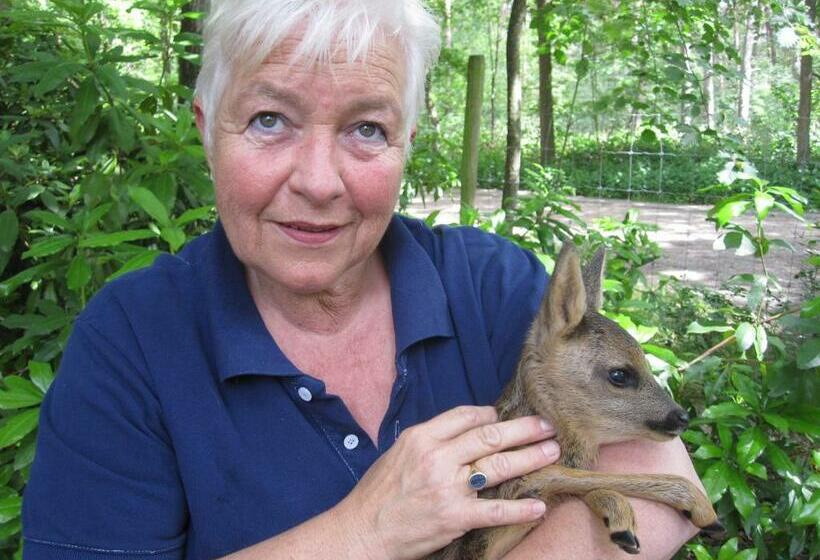 اتاق استاندارد, Regina Vught