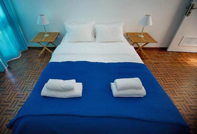 اتاق استاندارد با سرویس بهداشتی مشترک, The Story Guest House   Adults Only