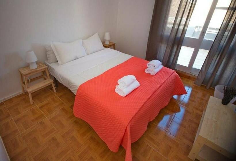 اتاق استاندارد با سرویس بهداشتی مشترک, The Story Guest House   Adults Only