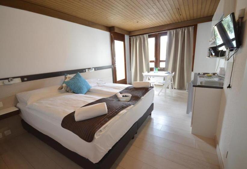 استودیو ساده, Boutique Hotel Riviera