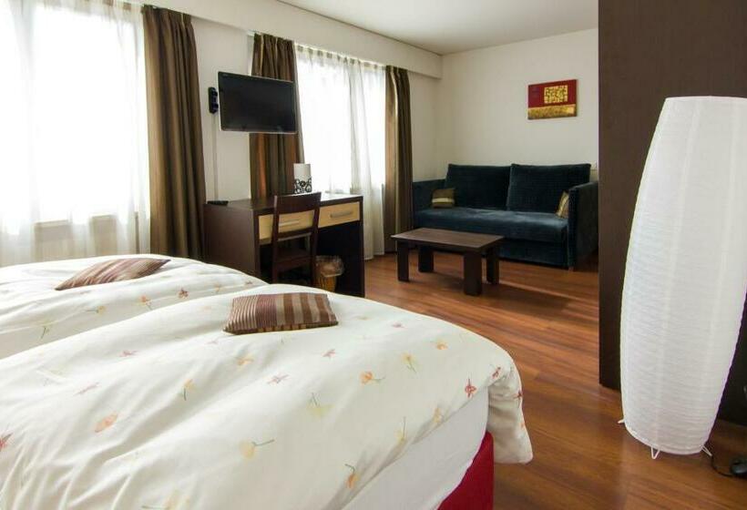 Quarto superior, Hôtel Terminus