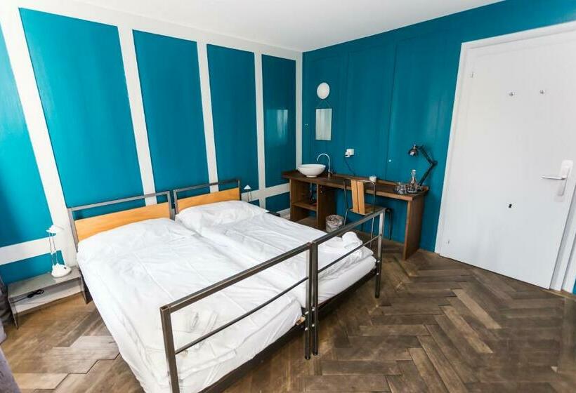 اتاق استاندارد با سرویس بهداشتی مشترک, Landhaus