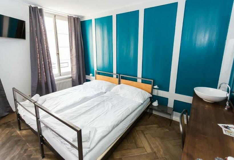 اتاق استاندارد با سرویس بهداشتی مشترک, Landhaus