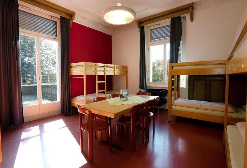 ルームシェアのワンベッド, Kreuzlingen Youth Hostel