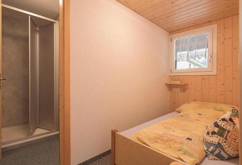 스탠다드 트리플 발코니 룸, Lehmann's Herberge Hostel
