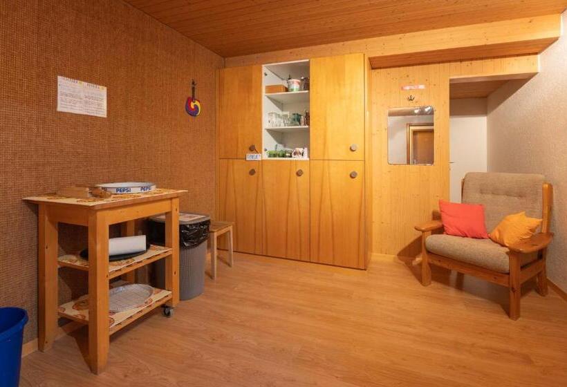 스탠다드 트리플 룸, Lehmann's Herberge Hostel