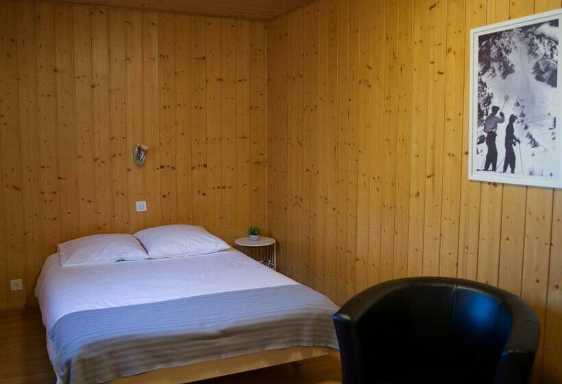 اتاق عادی, Motel Restaurant 13 Etoiles