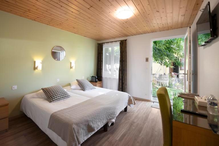 اتاق استاندارد, Motel Restaurant 13 Etoiles