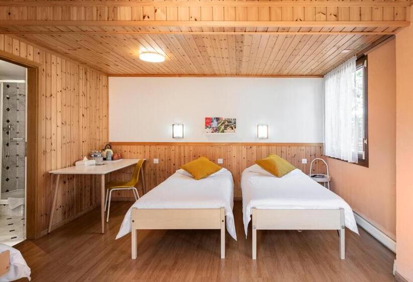 اتاق خانوادگی, Motel Restaurant 13 Etoiles