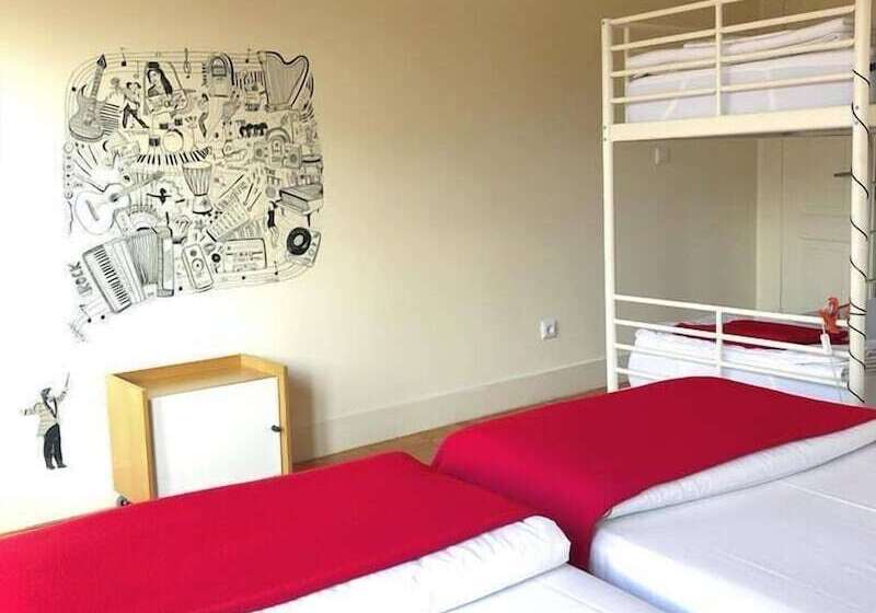 اتاق استاندارد چهارنفره با سرویس بهداشتی مشترک, Santiago 31 Hostel