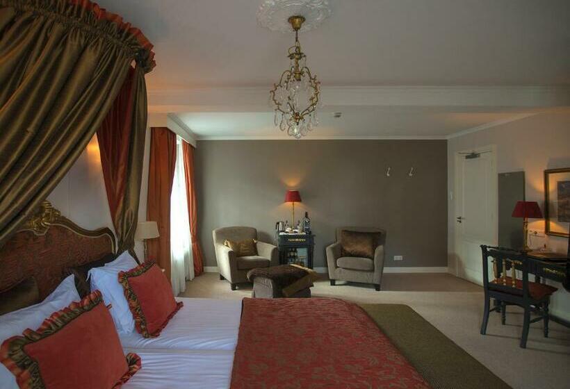 سوییت, B & B Hotel The Baron Crown