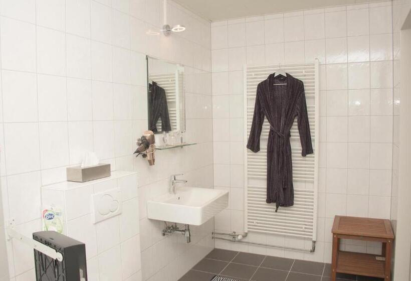 اتاق استاندارد, B & B Leudal