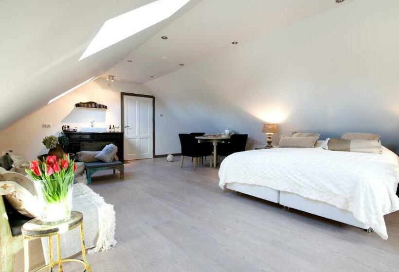 디럭스 스위트 킹 침대, B&b De Drentse Es