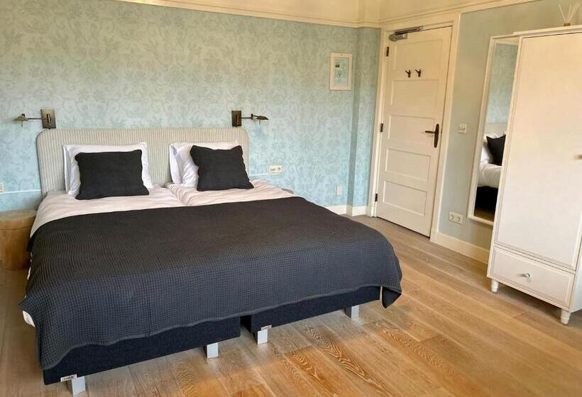 اتاق لوکس, Villa Nieuwland B&b