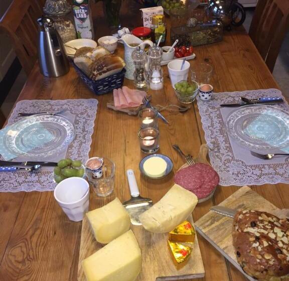 اتاق استاندارد, Boerenhofstede De Overhorn