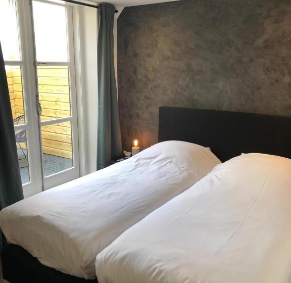 اتاق لوکس با بالکن, 1001 Nights Boutique Lofts