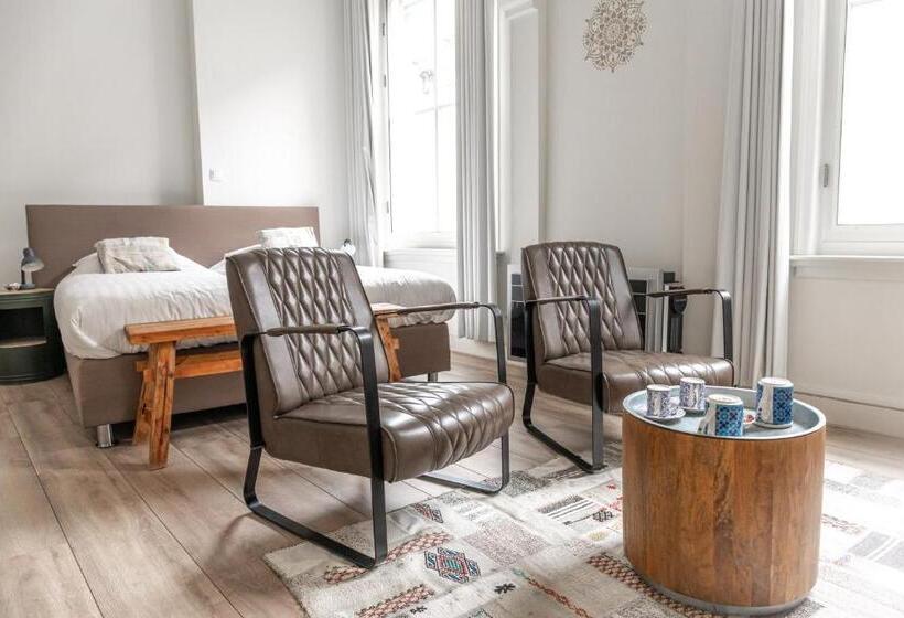استودیوی لوکس, 1001 Nights Boutique Lofts
