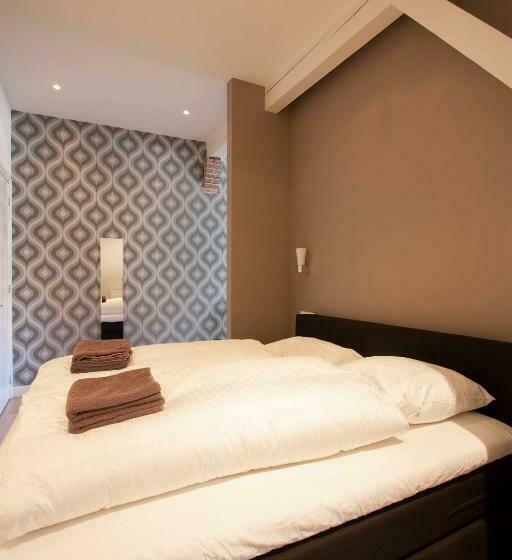 1 Bedroom Apartment, Stadslogement By Peek