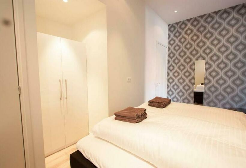 1 Bedroom Apartment, Stadslogement By Peek