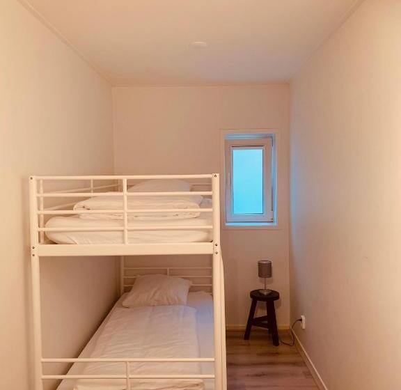 1 Bedroom Apartment, Stadslogement By Peek
