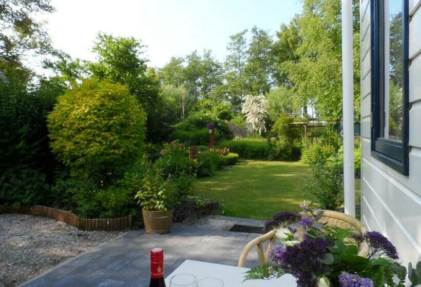 Standard Room Garden View, Tussen De Tuinen