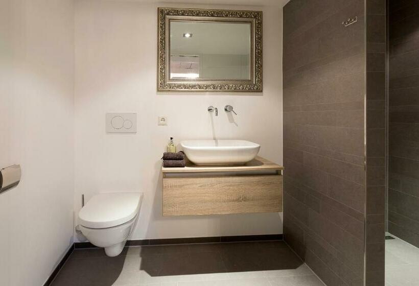 اتاق استاندارد سه نفره, Bed & Breakfast De Vier Seizoenen