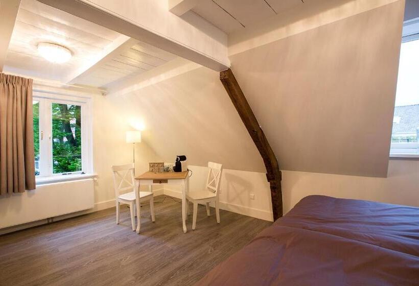اتاق استاندارد, Bed & Breakfast De Vier Seizoenen