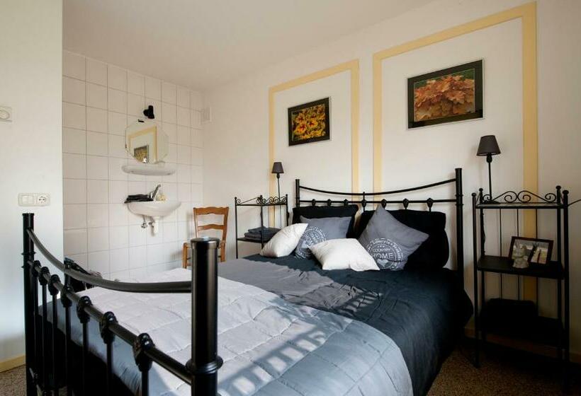 اتاق استاندارد, Bed & Breakfast  Op 7