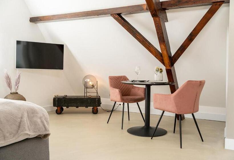 スタンダードスタジオ, Bossche Suites No2   Verwersstraat