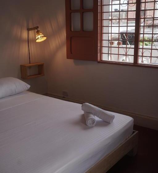 اتاق استاندارد سه نفره, Casablanca Hotel   Centro Histórico