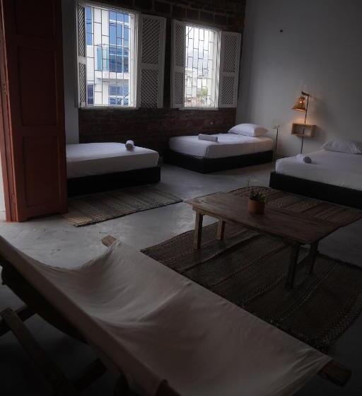 آپارتمان 1 خوابه با بالکن, Casablanca Hotel   Centro Histórico