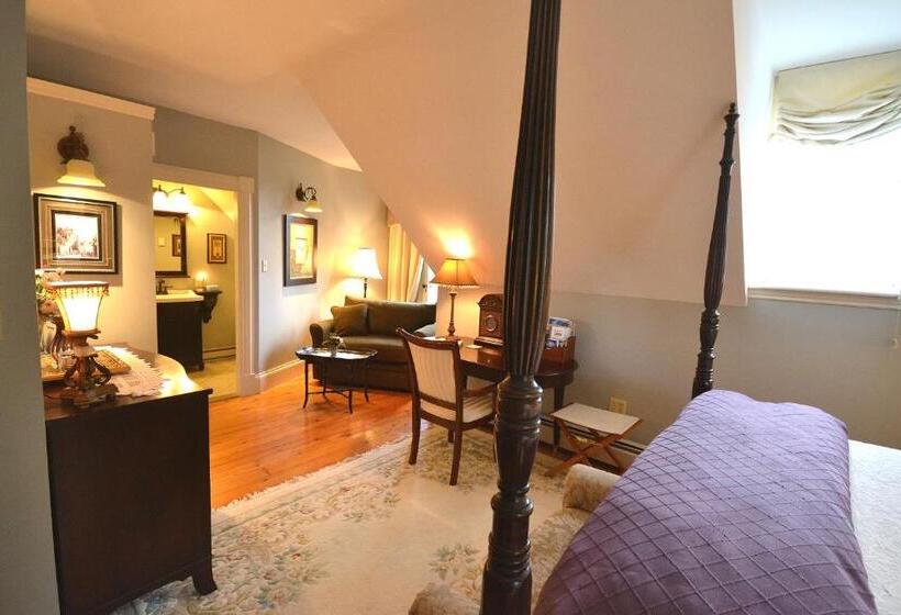 سوییت, Briarwood Bed & Breakfast
