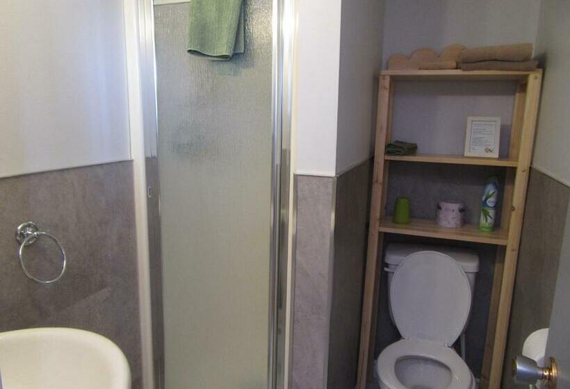 اتاق استاندارد, Hostellerie Du Suroît