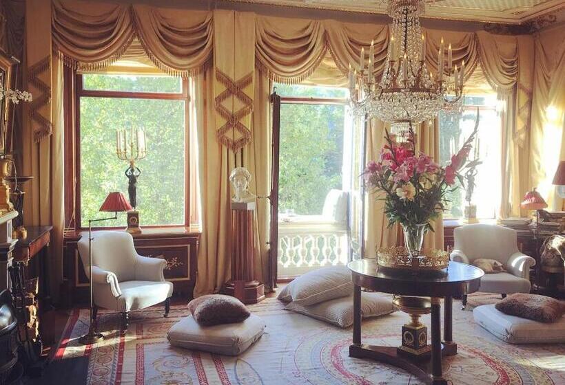 سوییت, Park Mansion