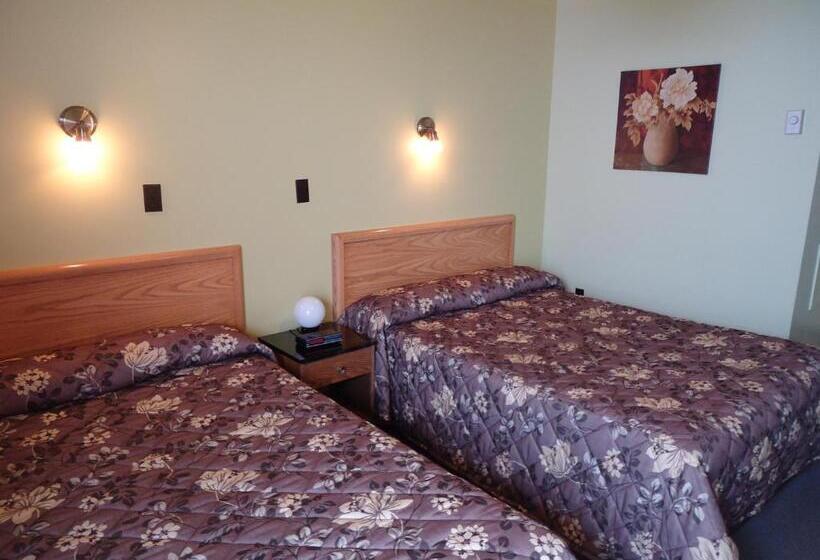 四人标准间, Hôtel Motel Le Pharillon