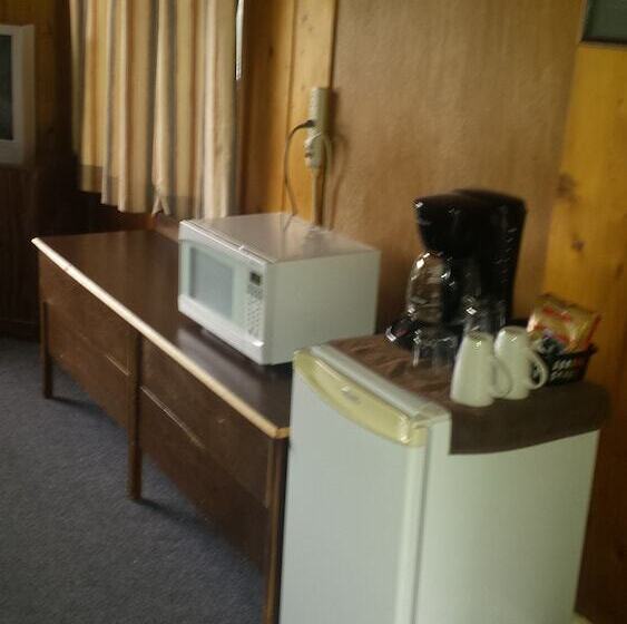 اتاق استاندارد با تخت دوبل, Lakeside Motel