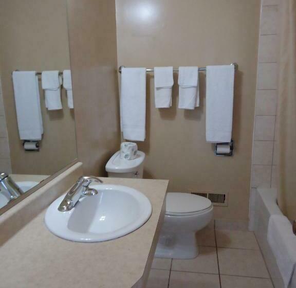 اتاق استاندارد, Kingsway Inn