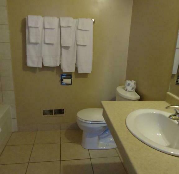 اتاق استاندارد, Kingsway Inn