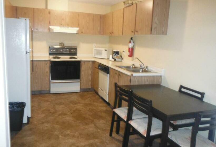 استودیوی استاندارد, Tumbler Ridge Inn