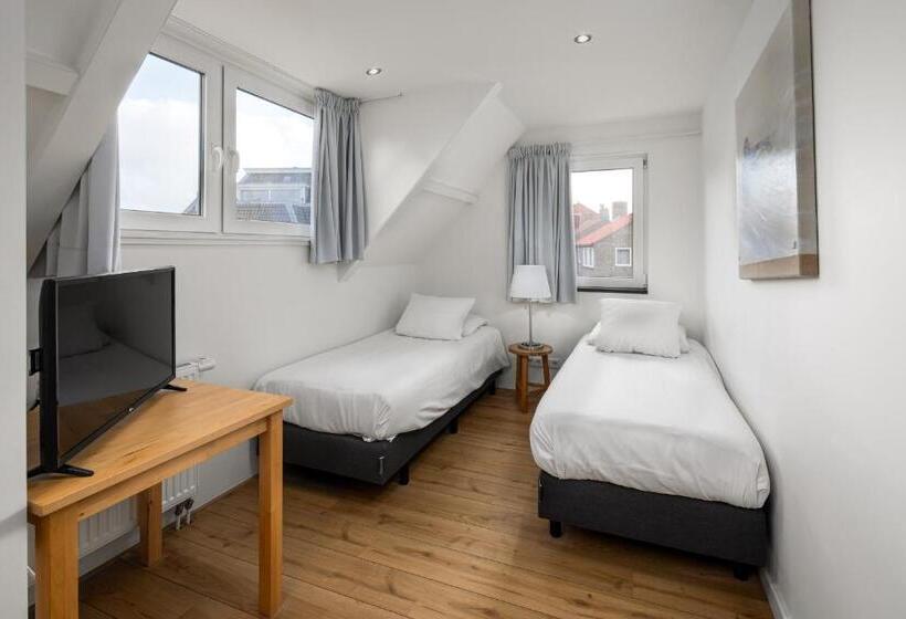 四人标准间, Strandhotel Domburg