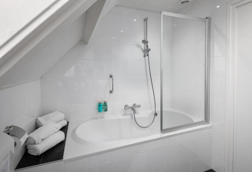 四人标准间, Strandhotel Domburg