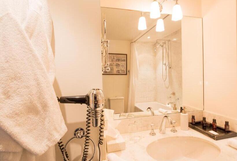 سوییت جونیور, Suitehotel Posthoorn