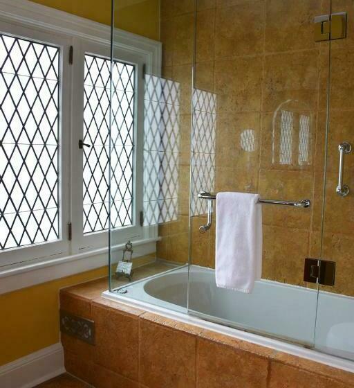 اتاق لوکس, Apple Tree Historic B&b