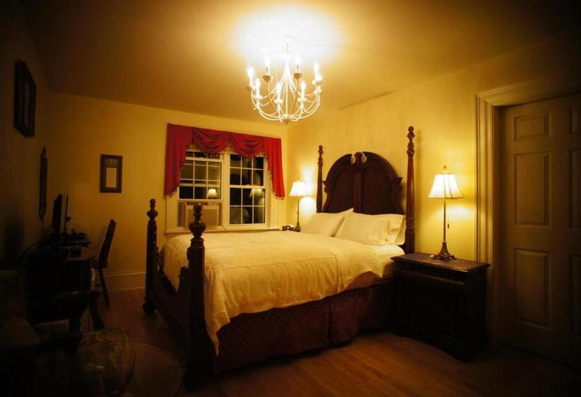 اتاق استاندارد, Inn On Frederick