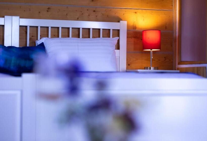 اتاق سوپریور با چشم‌انداز باغ, Northern Lights Resort & Spa