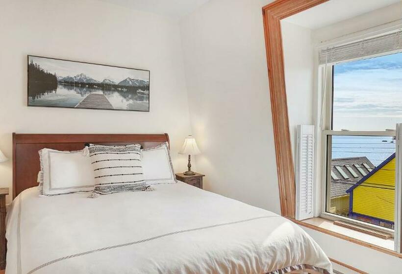 اتاق استاندارد با تخت دو نفره بزرگ, Sail Inn Lunenburg